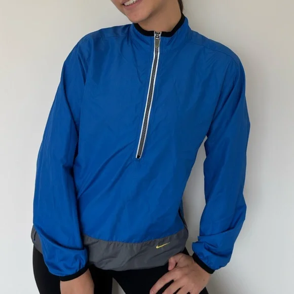 Nike Running Jacket (Size S/P) - Picture 4 of 11